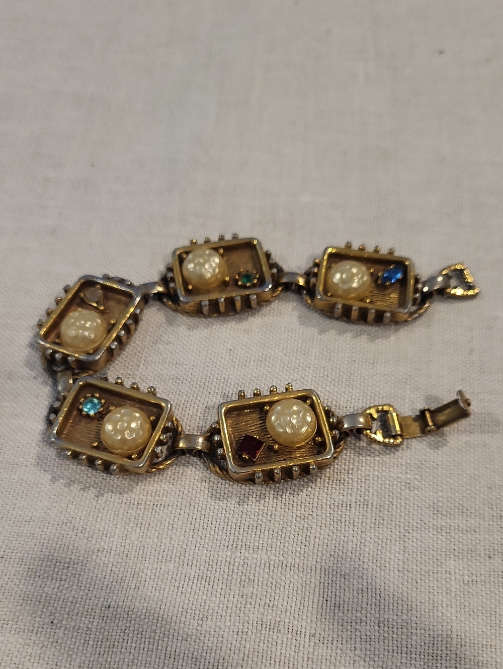 1960's Gold-Tone Pearl & Colored Stone Link Bracelet - Women's Jewelry